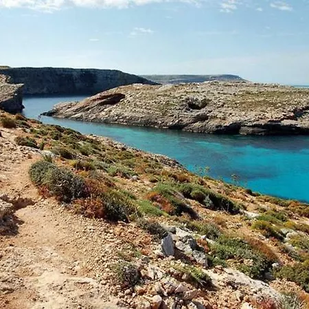 Modern With Valley Views Mellieħa